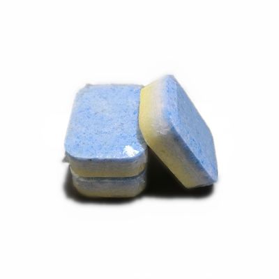 Des comprimés écologiques pour le lavage des vaisselles, une solution solide pour un nettoyage efficace